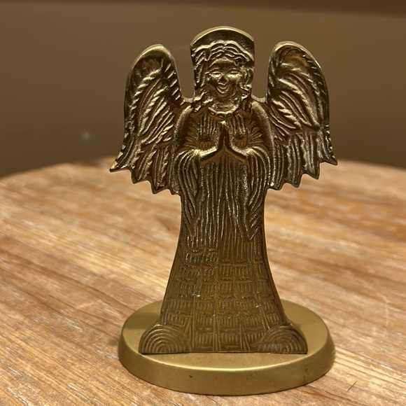 Brass Angel Candle Holder - Picture 4 of 15